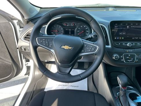 Used 2023 Chevrolet Malibu RS FWD image 23