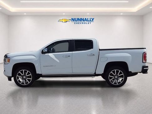 Used 2022 GMC Canyon Denali AWD/4WD image 2