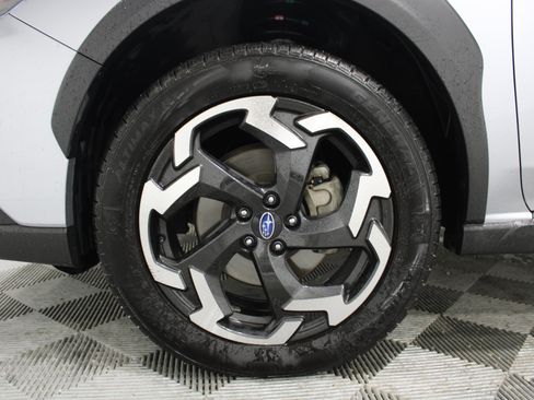 Used 2022 Subaru Crosstrek 2.5i Limited w/ Moonroof Package 2 AWD/4WD image 34