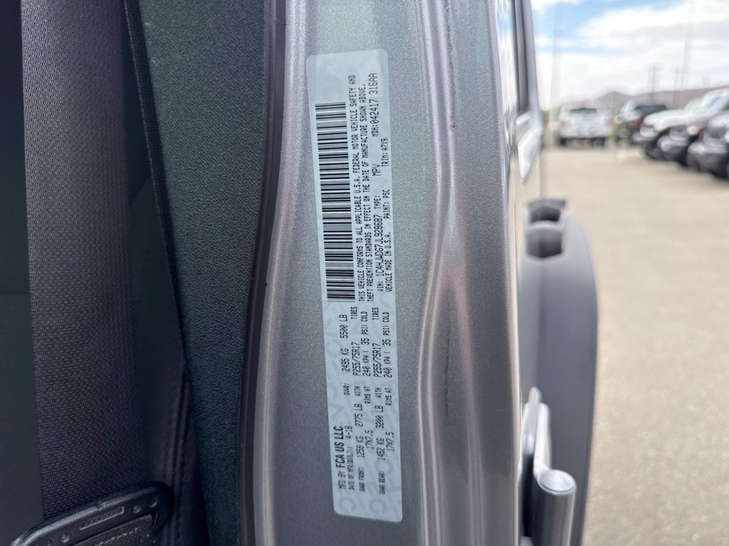 Used 2018 Jeep Wrangler Unlimited Sport S AWD/4WD image 31