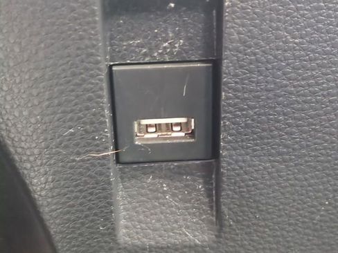 Used 2022 Toyota Corolla LE image 20