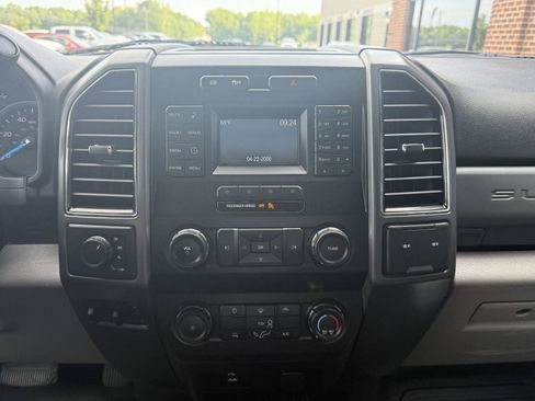Used 2019 Ford F450 XLT AWD/4WD image 21