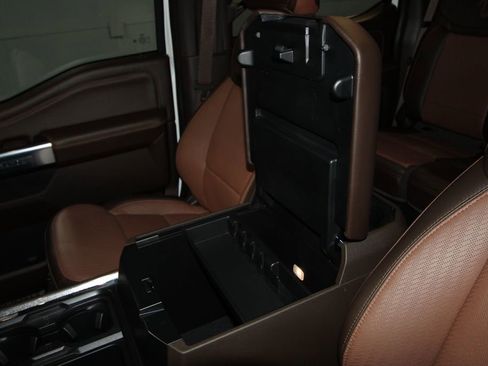 Used 2025 Ford F250 King Ranch w/ Chrome Package image 26