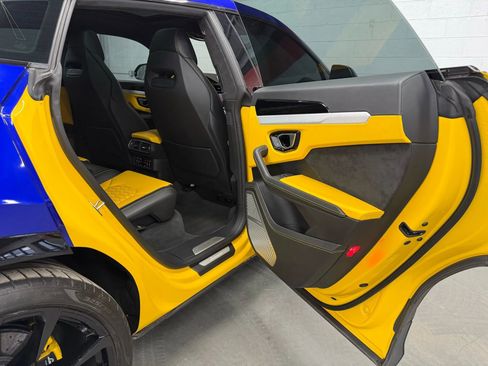 Used 2019 Lamborghini Urus image 66