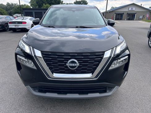 Used 2023 Nissan Rogue SV AWD/4WD image 3