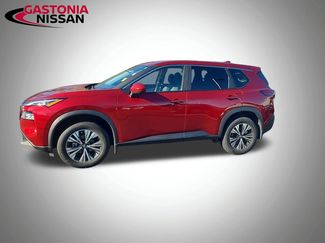 Used 2023 Nissan Rogue SV video 3