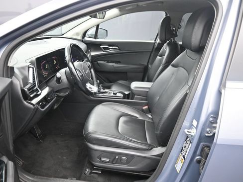 Certified 2024 Kia Sportage EX FWD image 18