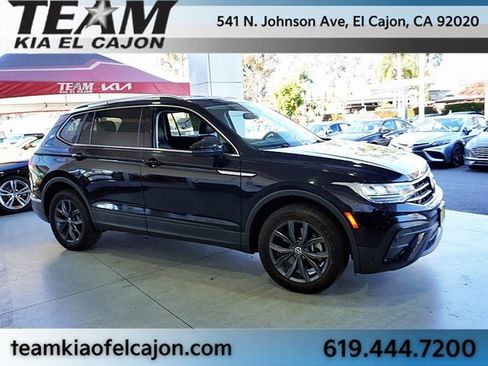 Used 2023 Volkswagen Tiguan SE image 9