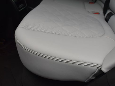 New 2026 BMW X5 sDrive40i w/ M Sport Package image 16