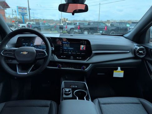 Certified 2026 Chevrolet Equinox LT image 22