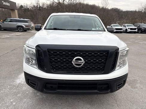 Used 2018 Nissan Titan S w/ S Utility Package image 8