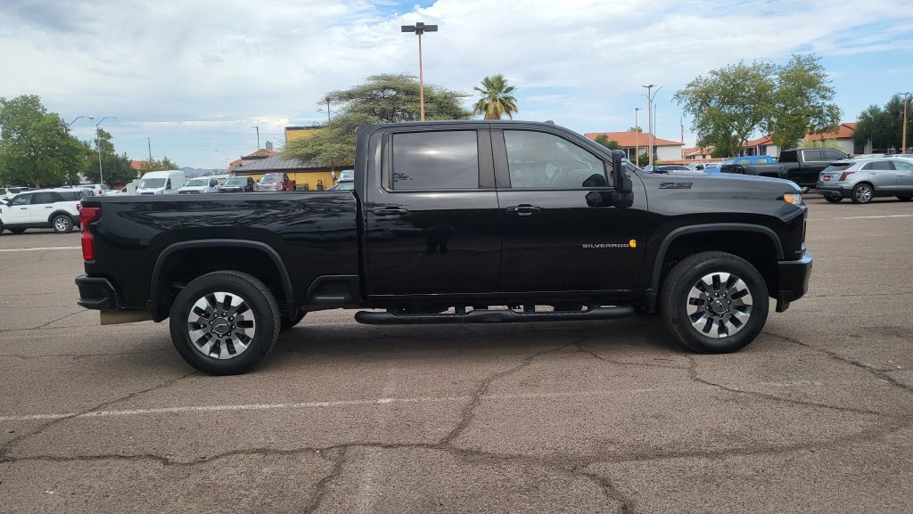 Used 2021 Chevrolet Silverado 2500 LTZ w/ Carhartt Edition AWD/4WD image 11