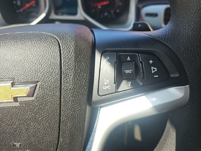 Used 2015 Chevrolet Camaro LS RWD image 30