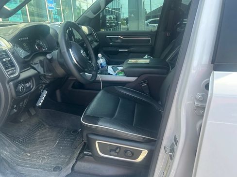 Used 2025 RAM 1500 Laramie w/ Sport Appearance Package AWD/4WD image 6