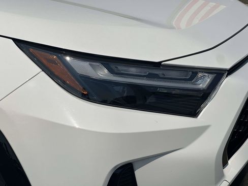 Used 2023 Toyota RAV4 SE w/ Weather & Moonroof Package AWD/4WD image 9