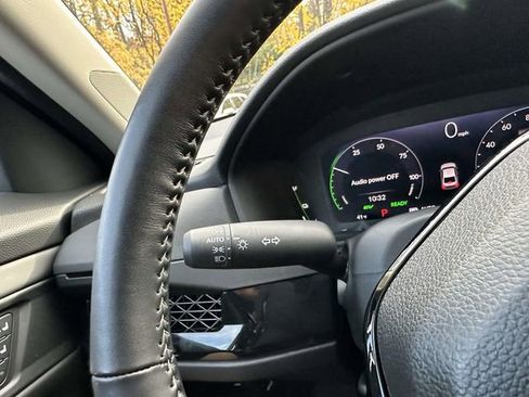 Used 2025 Honda Accord Touring image 28