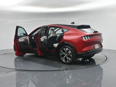 Certified 2022 Ford Mustang Mach-E Premium RWD image 36