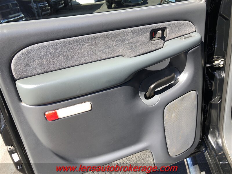Used 2002 Chevrolet Silverado 3500 LT AWD/4WD image 14