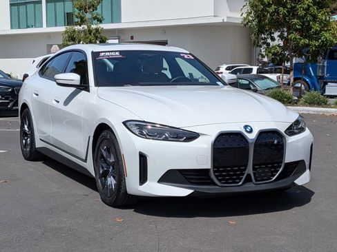 Certified 2023 BMW i4 eDrive35 RWD image 3