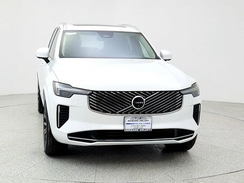 New 2025 Volvo XC90 B6 Plus w/ Protection Package Premier image 2