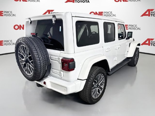 Used 2024 Jeep Wrangler High Altitude AWD/4WD image 7