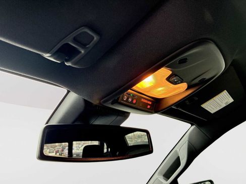 Certified 2025 Chevrolet Colorado Z71 w/ Midnight Edition image 35