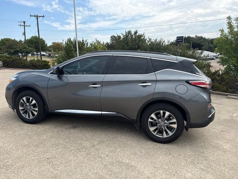Used 2016 Nissan Murano SV w/ Premium Package FWD image 8