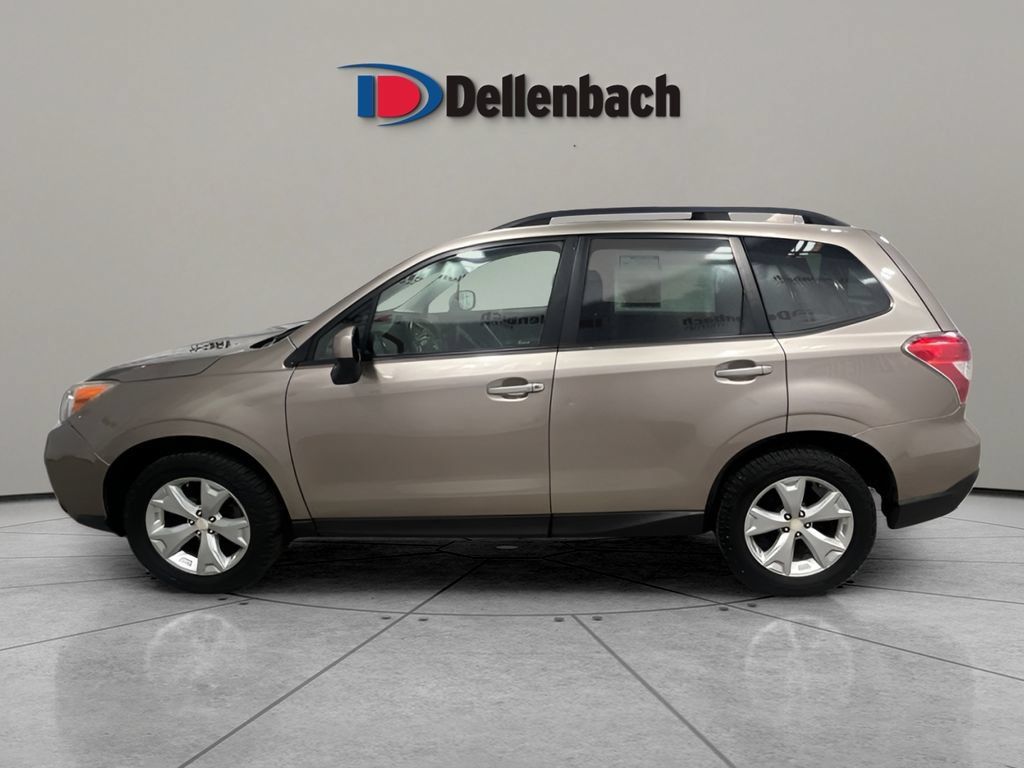 Used 2016 Subaru Forester 2.5i Premium w/ All-Weather Package AWD/4WD image 2