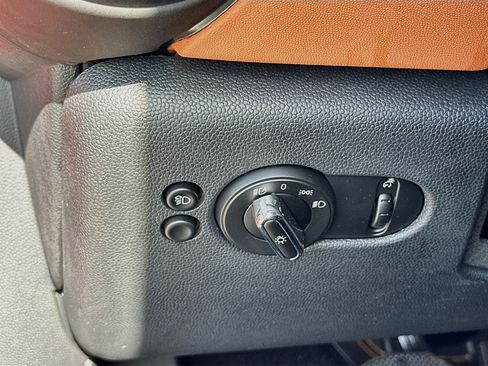Used 2024 MINI Cooper S w/ Signature Upholstery Package FWD image 10