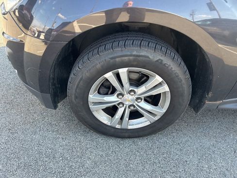 Used 2014 Chevrolet Equinox LT w/ Driver Convenience Package image 4