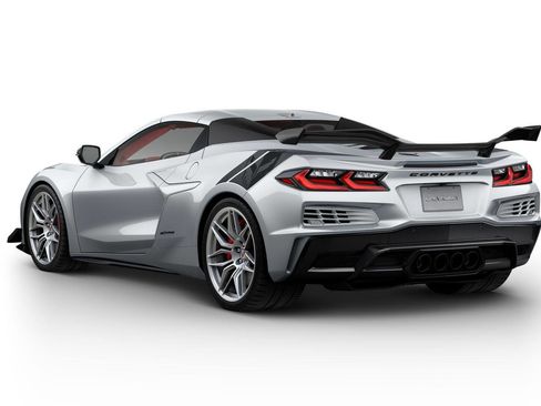 New 2026 Chevrolet Corvette Z06 w/ Z07 Performance Package image 25