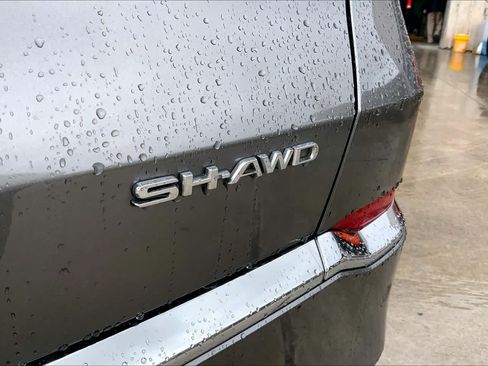 Used 2023 Acura MDX SH-AWD w/ Advance Package image 10
