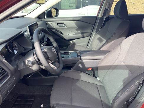 New 2026 Nissan Rogue S image 9