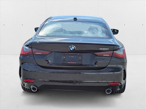 New 2026 BMW 430i Coupe w/ Parking Assistance Package image 8