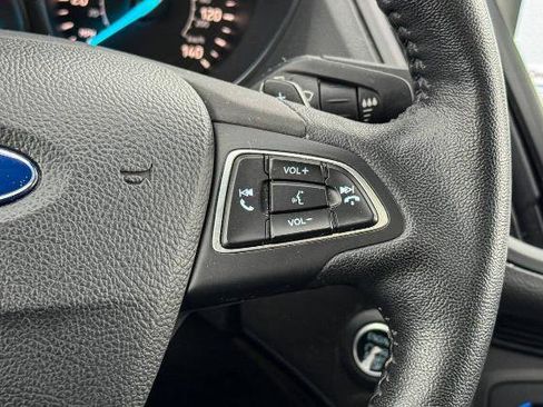 Certified 2017 Ford Escape Titanium image 33