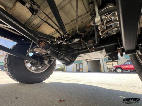 Used 2005 Jeep Wrangler Unlimited image 26