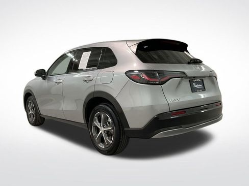 Certified 2024 Honda HR-V EX-L image 2