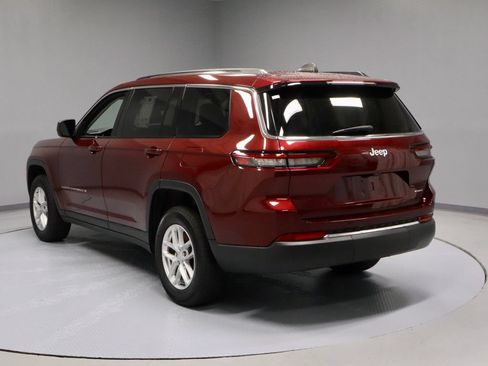 Used 2023 Jeep Grand Cherokee L Laredo w/ Luxury Tech Group I AWD/4WD image 9