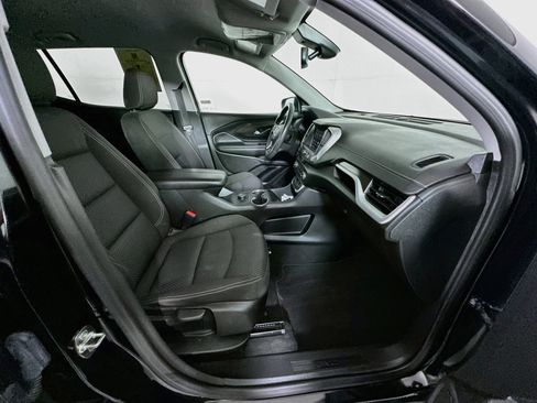 Used 2024 GMC Terrain SLE AWD/4WD image 28