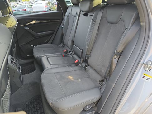 Used 2022 Audi SQ5 Premium image 14