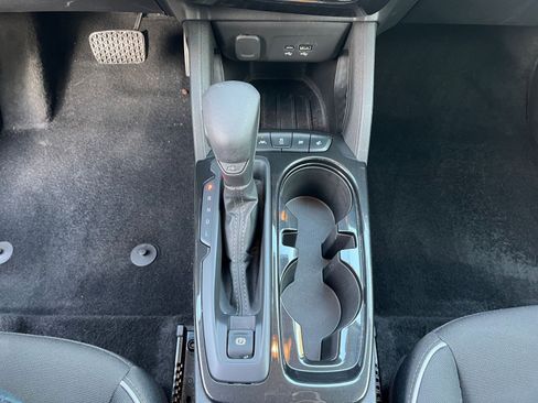 Used 2025 Chevrolet TrailBlazer LT image 39