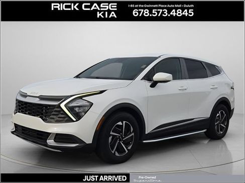 Used 2023 Kia Sportage LX FWD image 1