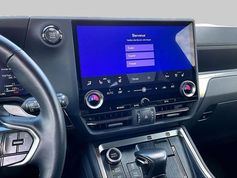 Used 2024 Lexus GX 550 AWD/4WD image 6