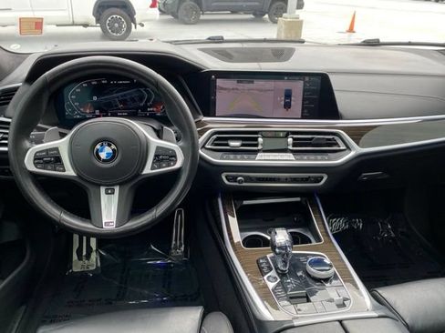 Used 2021 BMW X7 M50i w/ Executive Package AWD/4WD image 12