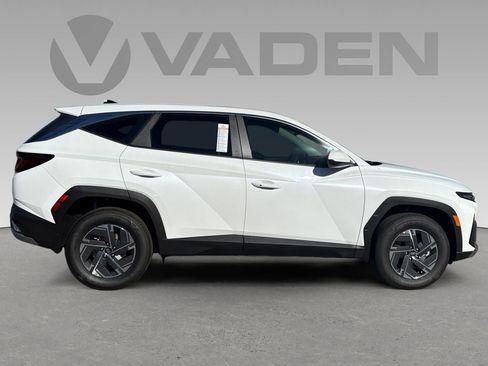 New 2026 Hyundai Tucson Blue SE image 6