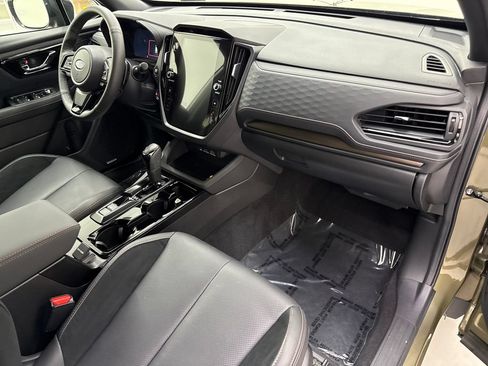 Used 2026 Subaru Forester Touring AWD/4WD image 25