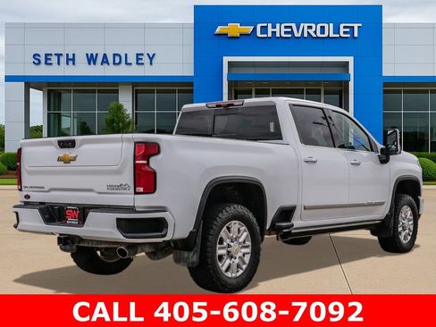 Certified 2025 Chevrolet Silverado 2500 High Country w/ High Country Premium Package AWD/4WD image 7
