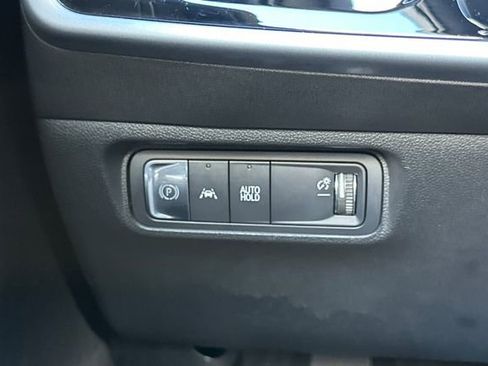 Used 2024 Honda Prologue EX image 31