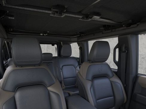 New 2025 Ford Bronco Big Bend w/ Black Diamond Package image 12