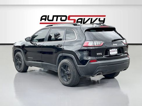 Used 2022 Jeep Cherokee Latitude Lux w/ Mopar Interior Package AWD/4WD image 5